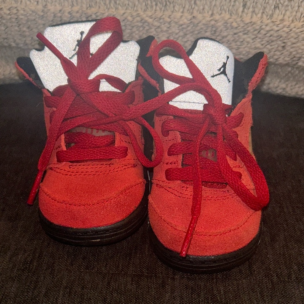 Jordan Retro 5s Raging Bull Red (2021)